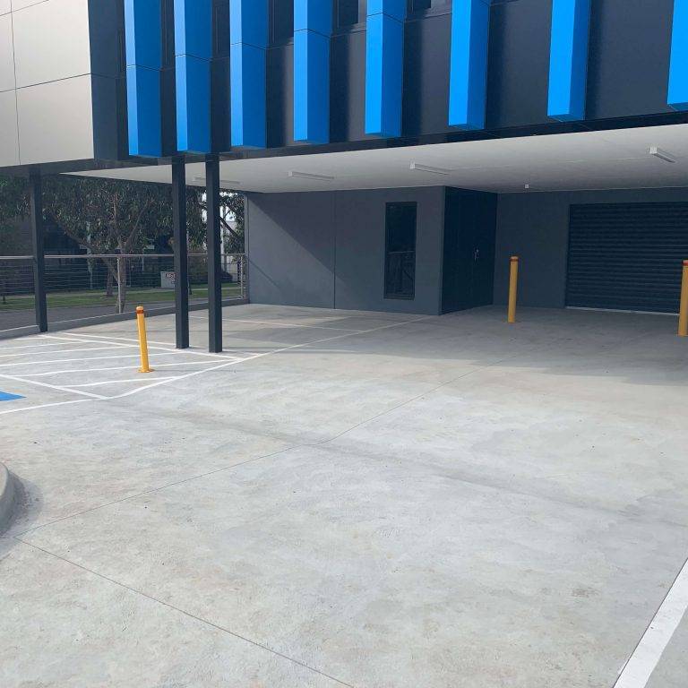 Tradesmen and Construction Services in Melbourne Australia for 1.00